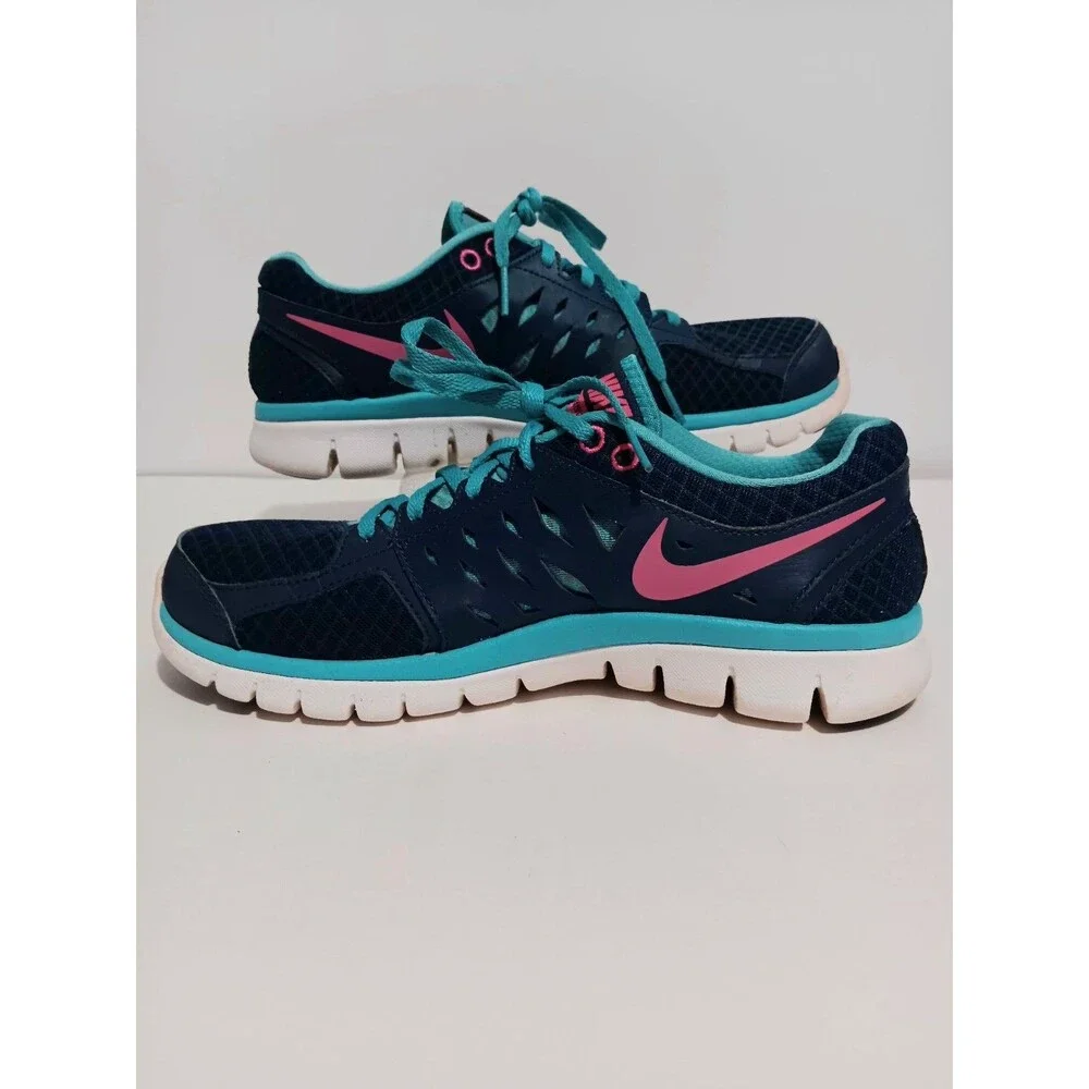 Nike Blue Pink Women's Sneakers Sz 9